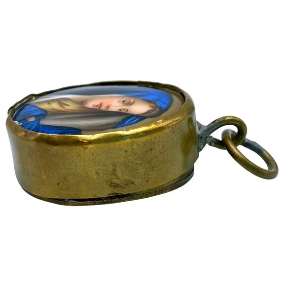 Antique Religious Pendant Locket Reliquary Mary Our Lady of Sorrows Brass 19thC. - Picture 6 of 10